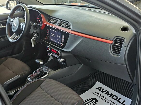 2021 Kia Rio IV Рестайлинг, серый, 1945000 рублей - вид 17