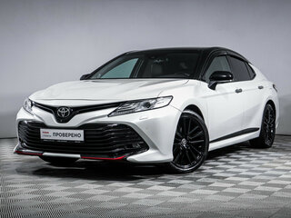 2020 Toyota Camry VIII (XV70), белый, 2870000 рублей, вид 1
