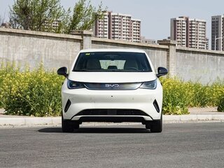 2025 BYD Dolphin 45.12 kWh I Рестайлинг, бежевый, 1426000 рублей, вид 2