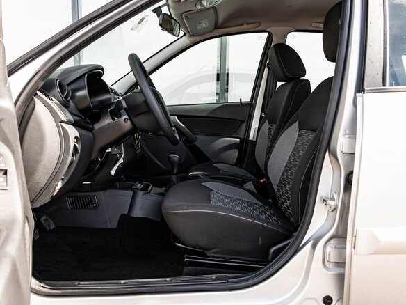 2026 Lada (ВАЗ) Granta Active Cross I Рестайлинг, серебристый, 1266000 рублей - вид 12