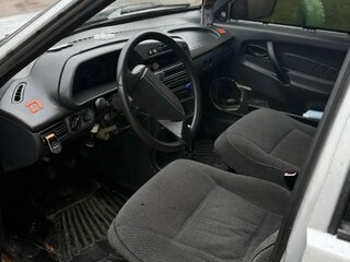 2005 Lada (ВАЗ) 2114, серебристый, 80000 рублей, вид 4