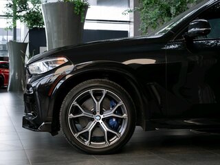 2019 BMW X5 40i IV (G05/G18), чёрный, 7090000 рублей, вид 3