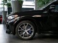 2019 BMW X5 40i IV (G05/G18), чёрный, 7090000 рублей - вид 2