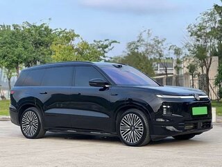 2026 Volkswagen ID.Era 9X 65.2 kWh, чёрный, 8850034 рублей, вид 3