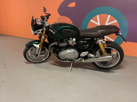 2020 Triumph Thruxton, зелёный, 1360000 рублей, вид 2