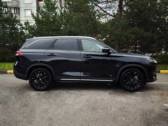 2026 Changan CS75 Pro, чёрный, 3055000 рублей - вид 3