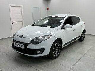 2014 Renault Megane III Рестайлинг, белый, 670000 рублей, вид 1