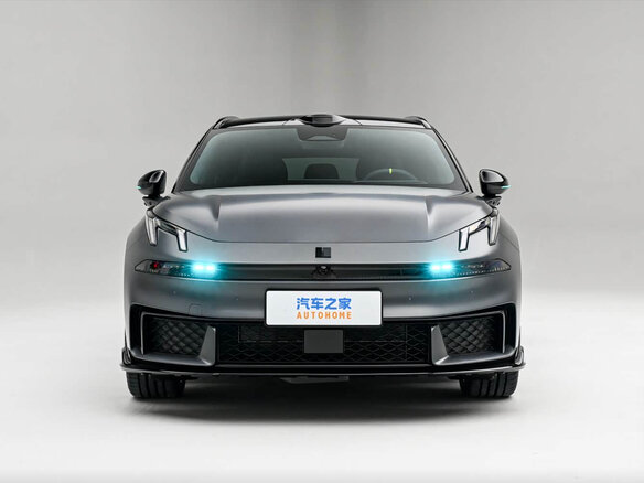 2026 Lynk & Co 07 GT I Рестайлинг, серый, 4860000 рублей - вид 1