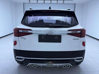 2023 Kia KX3, белый, 1575000 рублей, вид 5