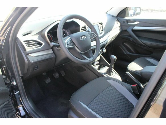 2026 Lada (ВАЗ) Vesta I Рестайлинг (NG), чёрный, 1785000 рублей - вид 4