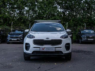 2018 Kia Sportage IV, белый, 1641000 рублей, вид 3