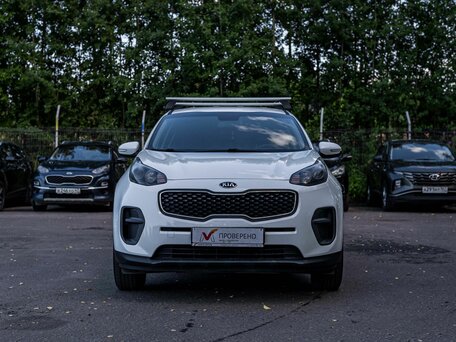 2018 Kia Sportage IV, белый, 1641000 рублей, вид 3