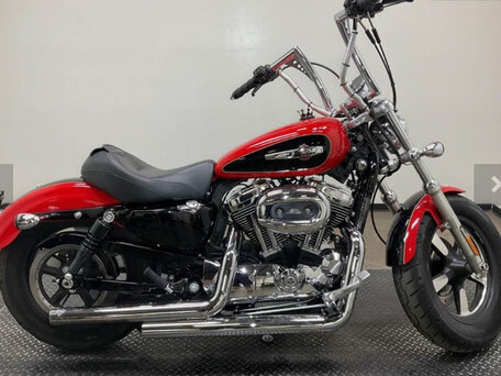 2011 Harley-Davidson Sportster 1200, красный, 540000 рублей, вид 1