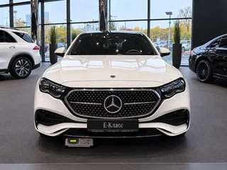 2026 Mercedes-Benz E-Класс 300 VI (W214, S214), белый, 9350000 рублей, вид 1