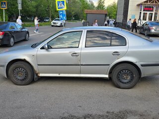 2002 Skoda Octavia I (A4) Рестайлинг, серый, 260000 рублей, вид 4