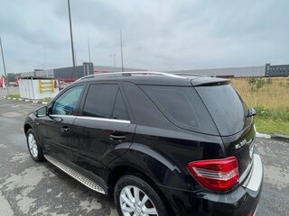 2011 Mercedes-Benz M-Класс 350 II (W164) Рестайлинг, чёрный, 1370000 рублей, вид 5