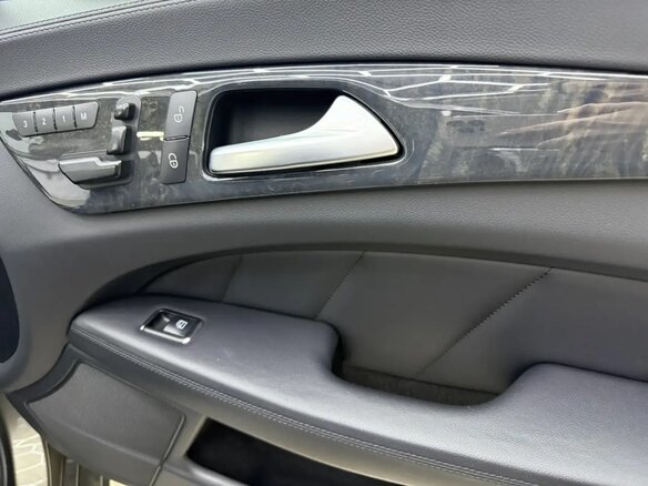 2013 Mercedes-Benz CLS 350 CDI II (C218), серый, 2500000 рублей - вид 8