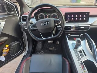 2021 Geely Binyue I Рестайлинг, белый, 1120000 рублей, вид 3
