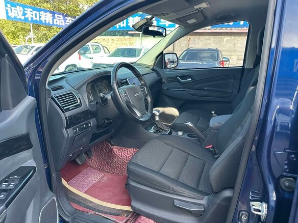 2021 Isuzu D-Max II Рестайлинг, синий, 2600000 рублей - вид 6