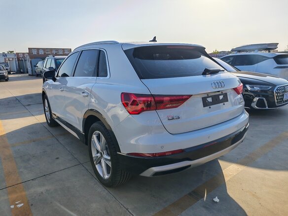 2023 Audi Q3 35 TFSI II (F3), белый, 2758000 рублей - вид 3