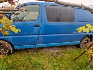 2001 Toyota HiAce XH10, синий, 800000 рублей, вид 5