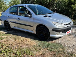 2007 Peugeot 206, серебристый, 230000 рублей, вид 4