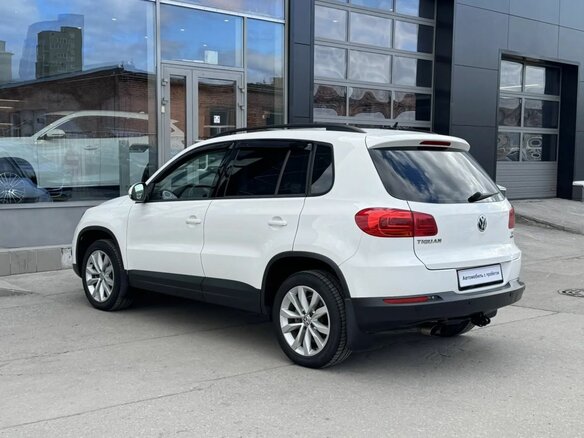 2011 Volkswagen Tiguan I Рестайлинг, белый, 1280000 рублей - вид 12