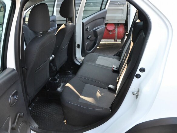 2019 Renault Logan Stepway II Рестайлинг, белый, 1060000 рублей - вид 14