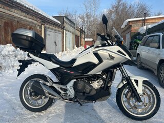 2016 Honda NC 750X, белый, 735000 рублей, вид 3