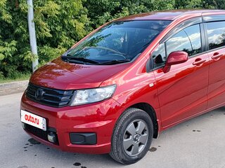 2010 Honda Freed Spike I Рестайлинг, красный, 1030000 рублей, вид 1