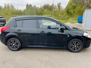 2013 Nissan Tiida I Рестайлинг, чёрный, 650000 рублей, вид 2