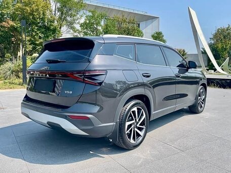2026 Jetta VS8, чёрный, 2650000 рублей, вид 4