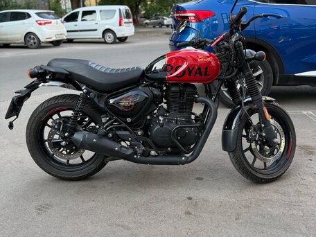 2024 Royal Enfield Hunter, красный, 355000 рублей, вид 2