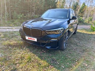 2021 BMW X5 30i IV (G05/G18), чёрный, 5800000 рублей, вид 2