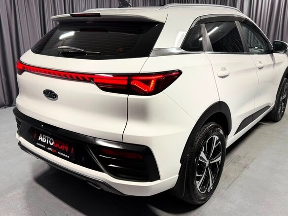 2022 JAC JS6, белый - вид 8
