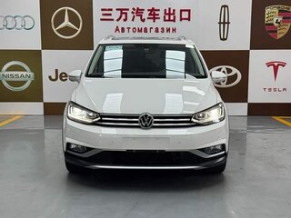 2022 Volkswagen Touran L II, белый, 1560000 рублей, вид 2