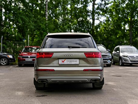 2016 Audi Q7 II (4M), бежевый, 2597000 рублей, вид 4