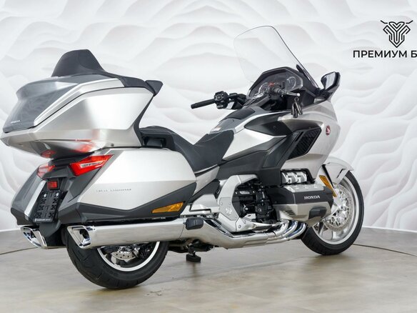 2024 Honda GL 1800 Gold Wing, серебристый, 3149000 рублей - вид 5