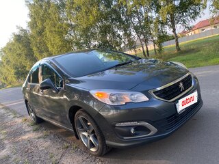 2017 Peugeot 408 I Рестайлинг, серый, 825000 рублей, вид 4