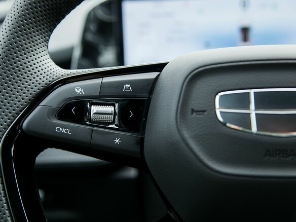 2026 Geely Cityray, серый, 3351141 рублей - вид 17