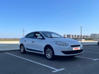2010 Renault Fluence I, белый, 440000 рублей, вид 3