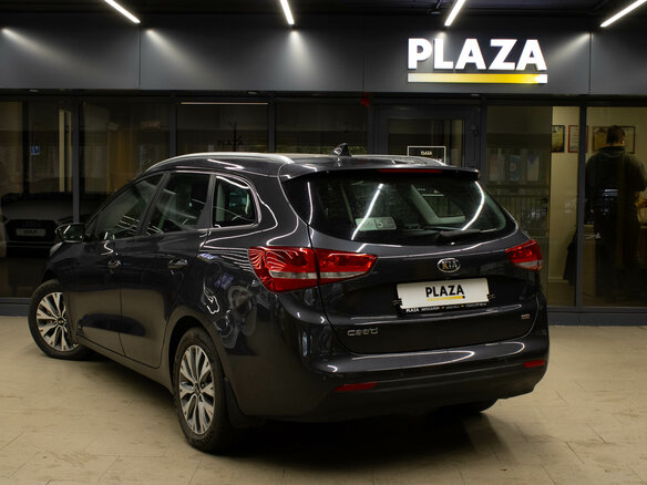 2018 Kia Ceed II Рестайлинг, серый - вид 2