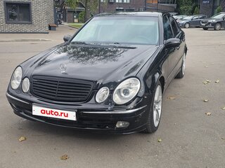 2005 Mercedes-Benz E-Класс 350 III (W211, S211), чёрный, 730000 рублей, вид 1