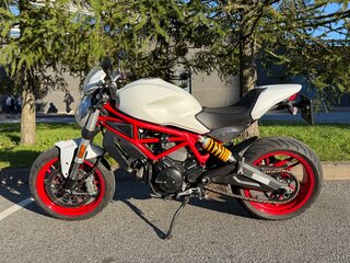 Ducati Monster 797