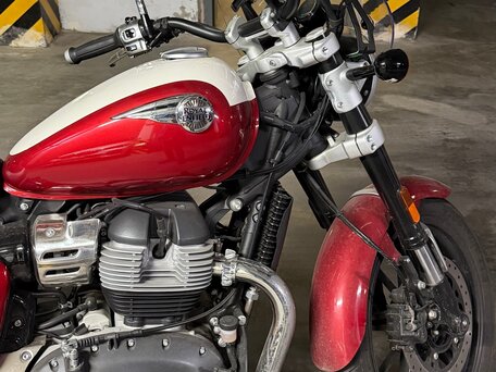 2025 Royal Enfield Super Meteor, красный, 650000 рублей, вид 4