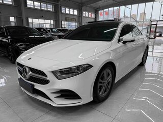2022 Mercedes-Benz A-Класс 180 Long IV (W177) Рестайлинг, белый, 1510000 рублей, вид 1