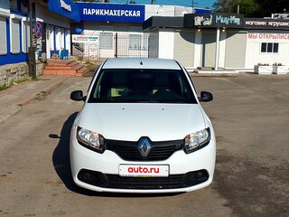 2017 Renault Logan II, белый, 600000 рублей, вид 2