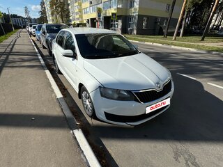 2019 Skoda Rapid I Рестайлинг, белый, 440000 рублей, вид 5