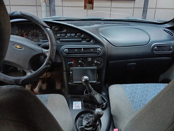 2005 Chevrolet Niva I, серебристый - вид 9
