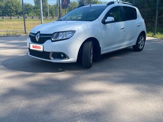 2016 Renault Sandero II, белый, 770000 рублей, вид 1